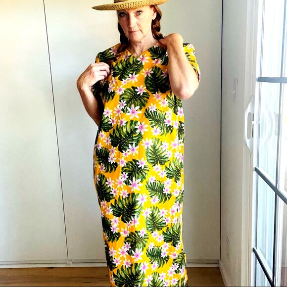 Vintage Hawaiian Mumu Dress Midi Yellow Pink Tropical Print Vacation Size Medium - Picture 8 of 11